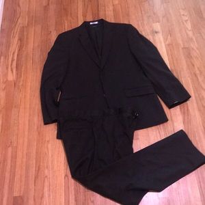 Perry Ellis Modern Fit Suit Jacket and Slacks
